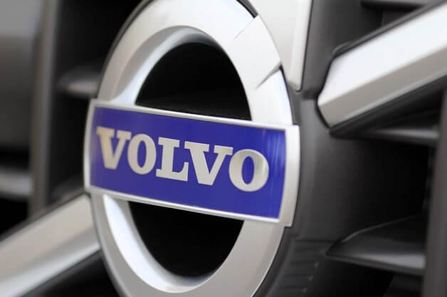 Volvo снова отзывает бракованные автомобили